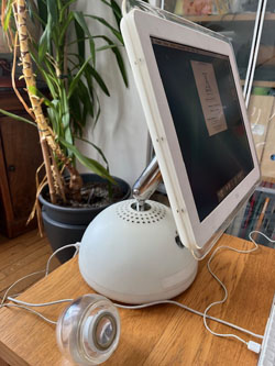 iMac G4